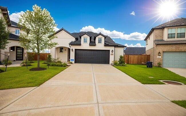 Building Photo - 776 Lake Lacosta Dr