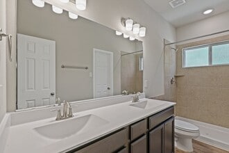 Building Photo - 13502 Axel Ln