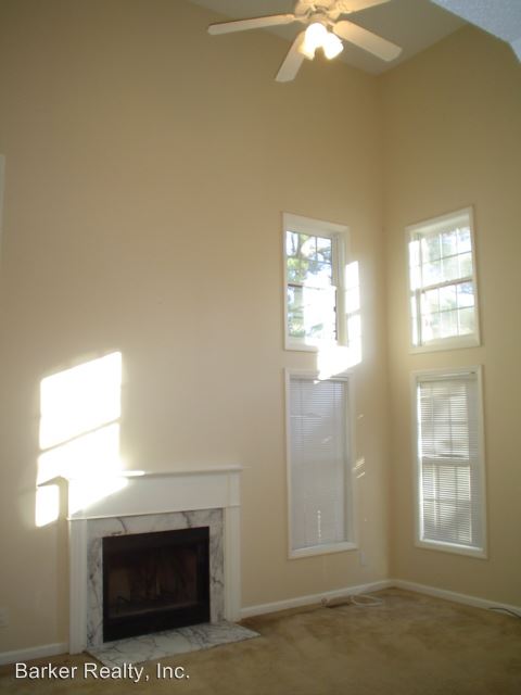 Building Photo - 500 Marsh Grass Dr