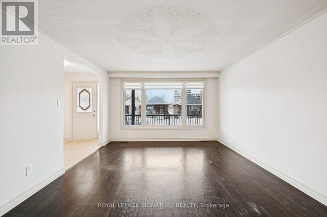 Building Photo - 94 Belgravia Ave