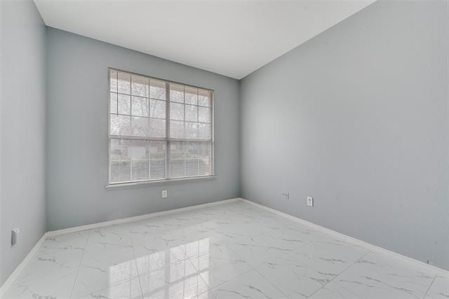 Foto del edificio - 2830 Rochester Ct