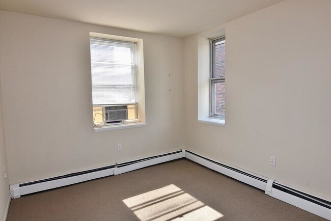 Building Photo - 2 bedroom in Philadelphia PA 19104