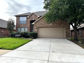 Building Photo - 9409 Fenway Dr