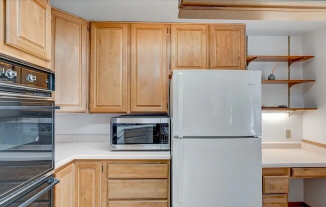 Foto del edificio - 3055 Victor St