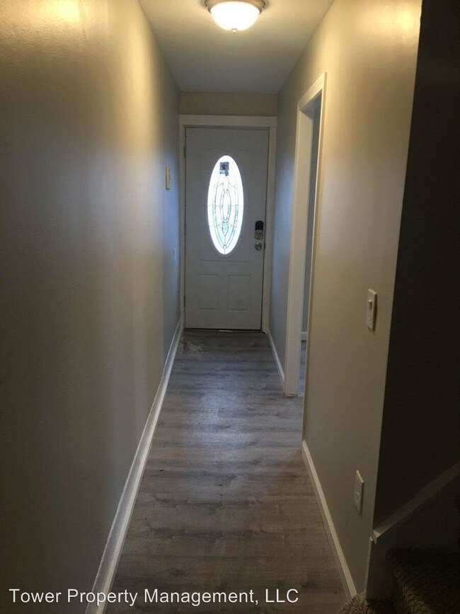 Foto del edificio - 2 br, 1 bath House - 107 Newton Street