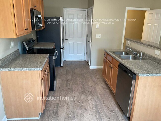 Building Photo - 407 Pierpont Ct