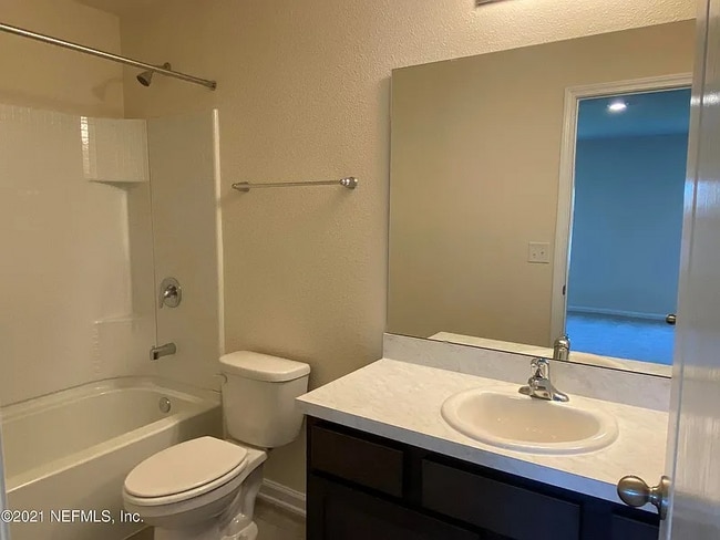 Building Photo - 9593 Mira Loma Dr