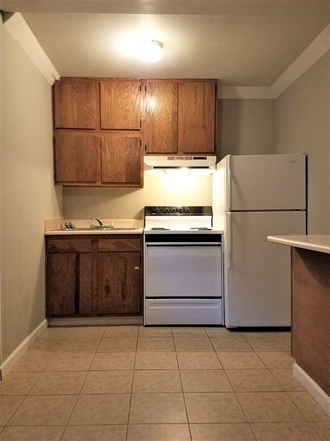 Foto del edificio - 109 Forest Lake Ln