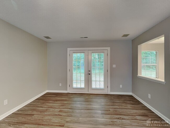Building Photo - 14200 Walkers Crossing Drive Charlotte NC