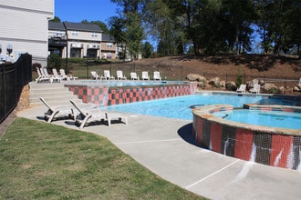 Building Photo - 232 Epps Bridge Rd