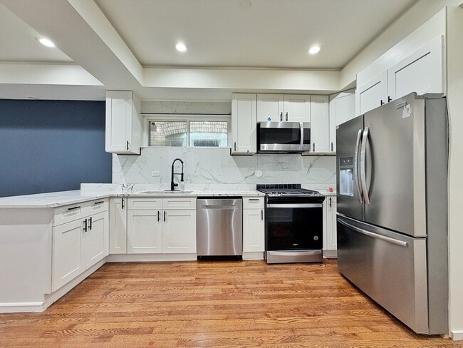 Building Photo - 3316 W Flournoy St