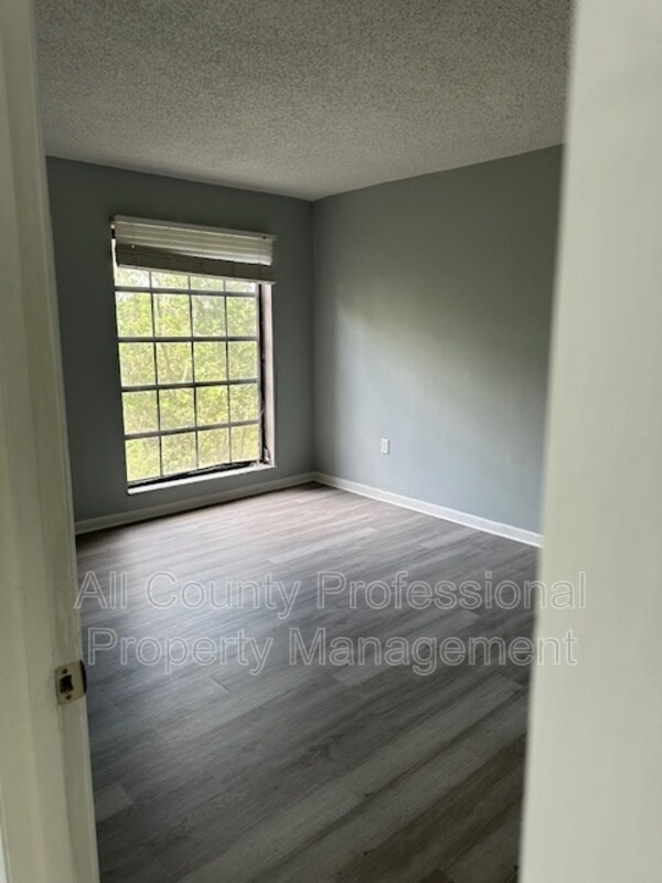Foto del edificio - 5550 NW 44th St