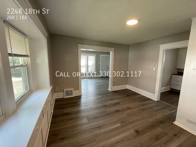 Building Photo - First level two bedroom 1 bathroom duplex ...