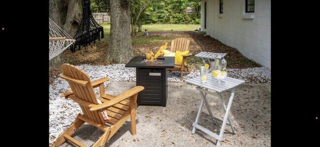 Foto del edificio - 2001 N 61st Ave