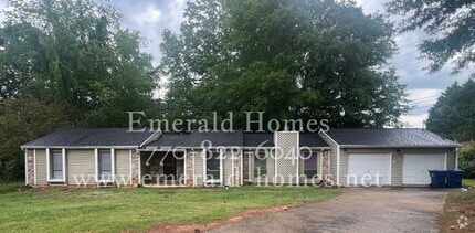 Building Photo - 484 Johnson Rd