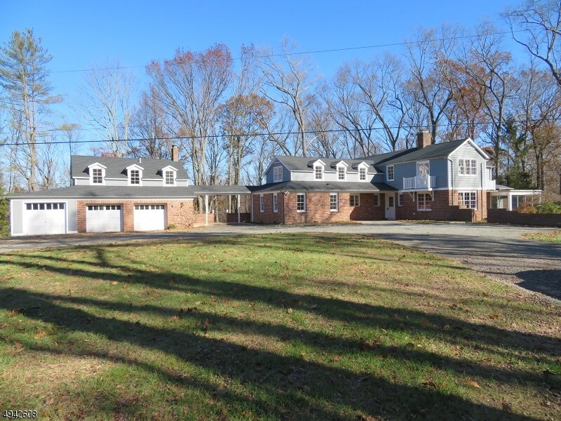 Primary Photo - 65 Holland Rd
