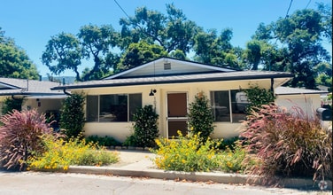 Building Photo - 107 E Eucalyptus St