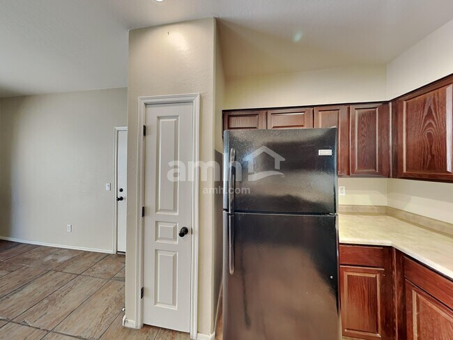 Foto del edificio - 3774 E Santa Fe Ln