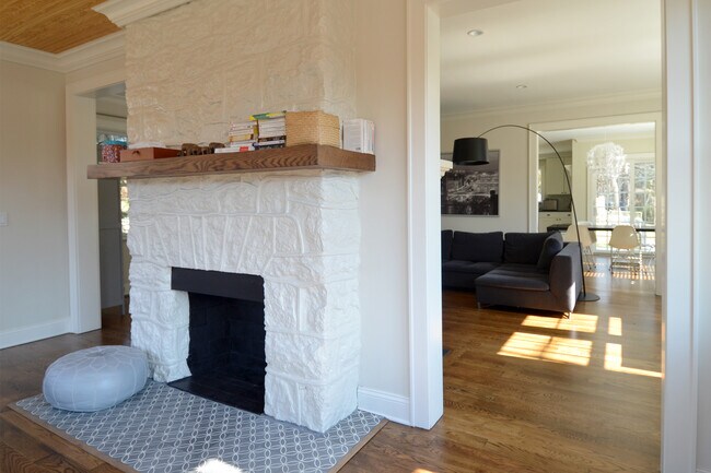 Foto del edificio - 58 E Brookside Dr