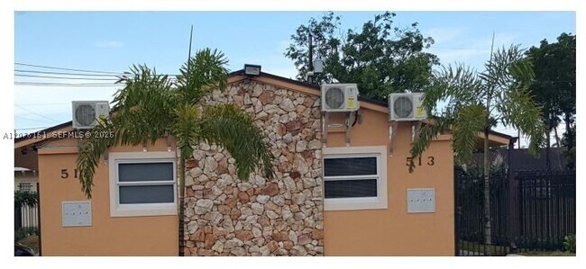 Foto del edificio - 513 SW 6th St