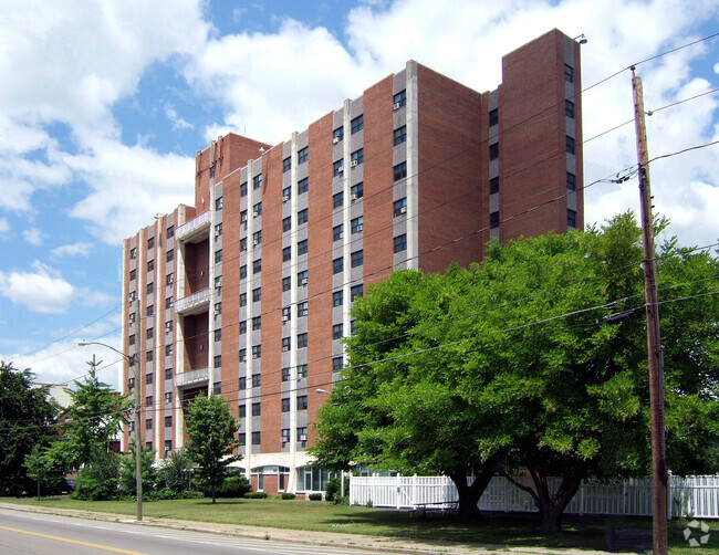 View from the southwest across DeWitt Avenue - Bragg Towers