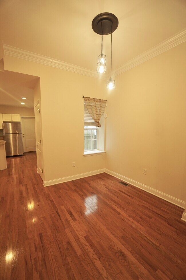 Foto del edificio - 32 N Preston St