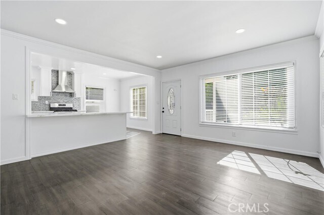 Foto del edificio - 8613 Higuera St