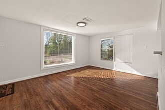 Building Photo - 754 Prosper St