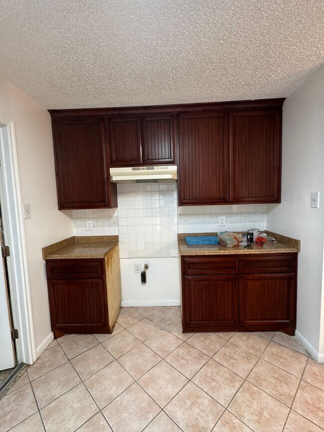 Foto del edificio - 11826 Roandale Dr