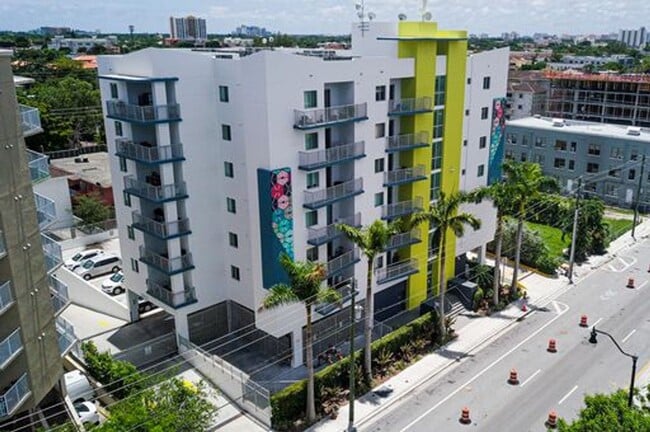 Interior Photo - Vista del Rio Apartments