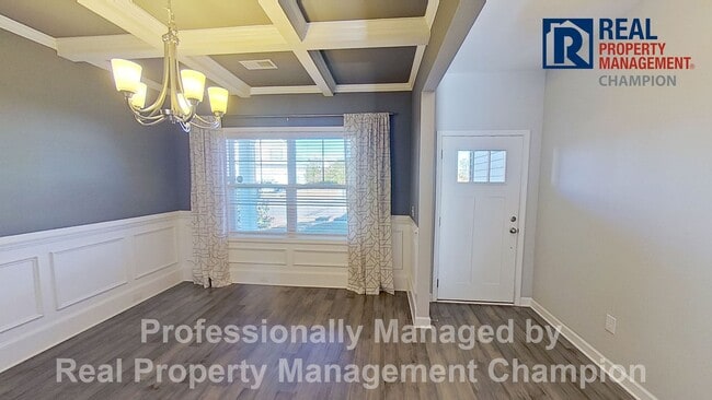 Building Photo - Former Model Home in Popular Grayson Park