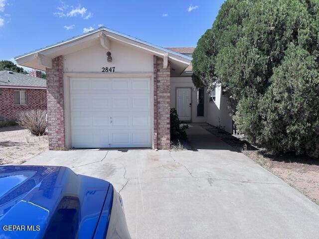 Primary Photo - 2847 Anise Dr