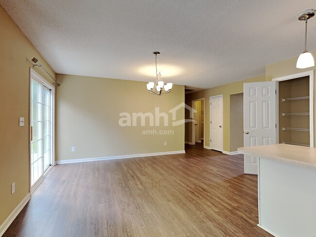 Foto del edificio - 249 Rivers Edge Drive