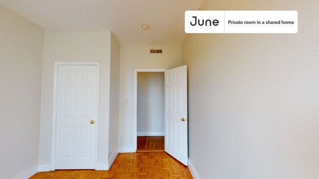 Foto del edificio - Room in Shared 4 bed/2 bath home