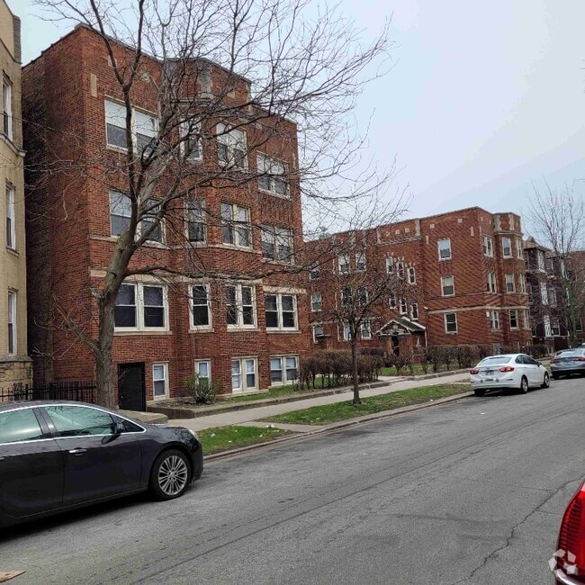 Building Photo - 6625 S Greenwood Ave