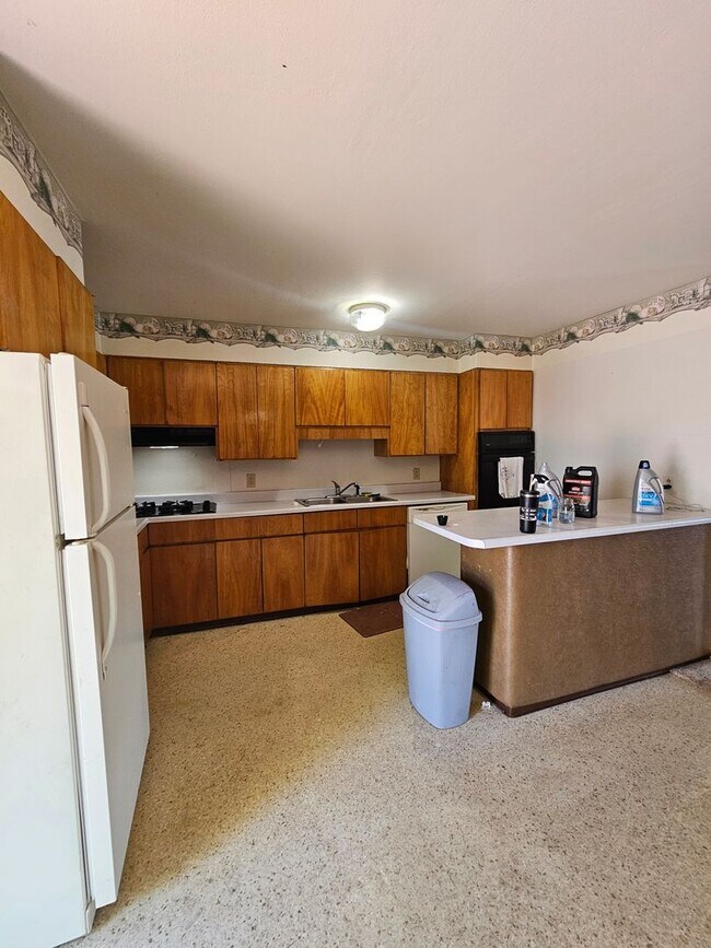 Foto del edificio - 3 BED | 1 BATH | SINGLE-LEVEL HOME | STURGIS