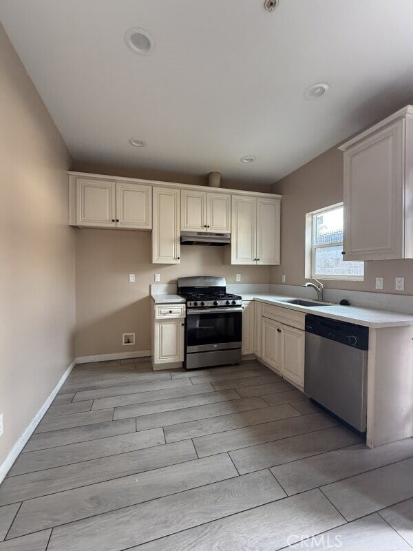 Foto del edificio - 7986 Mango Ave