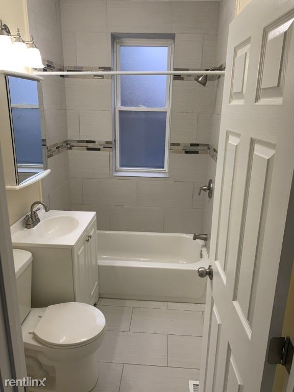 Foto del edificio - 2709 N Kilpatrick Ave