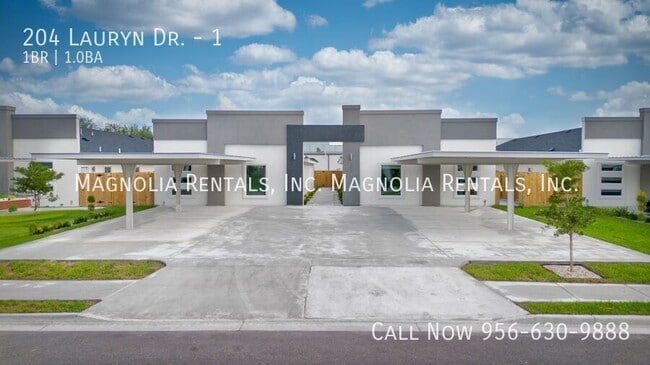 Building Photo - 204 Lauryn Dr