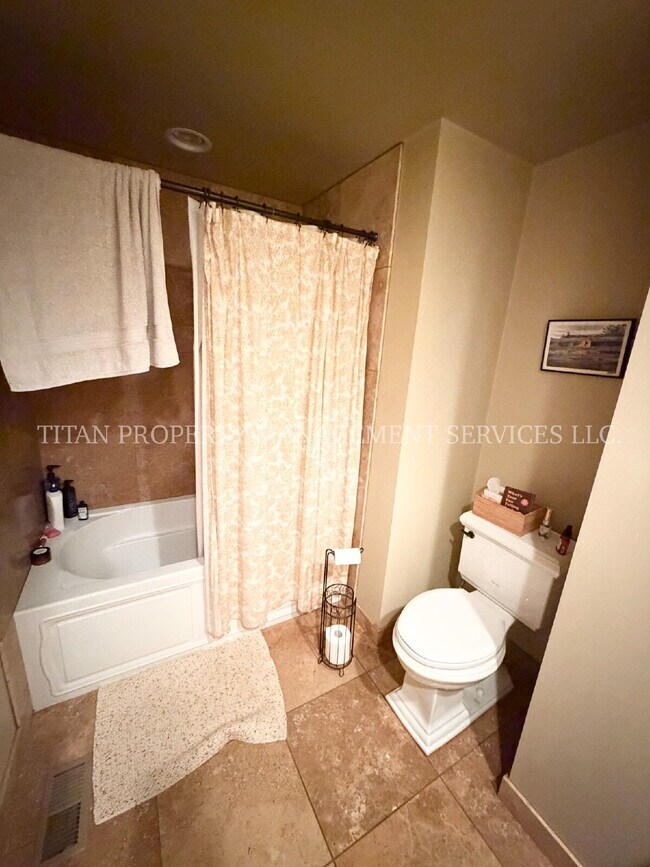 Foto del edificio - Country Comfort Meets Modern Living-Spacious 3BR Home with Shop and Hot Tub