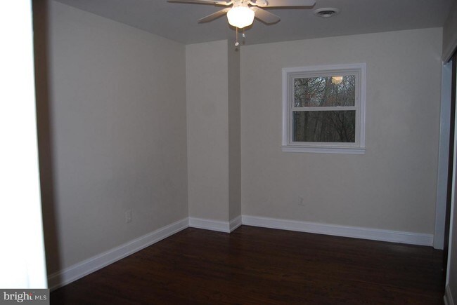 Building Photo - 17729 Canby Rd