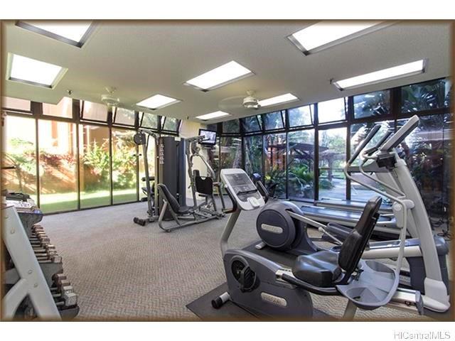 Building Photo - 5333 Likini St