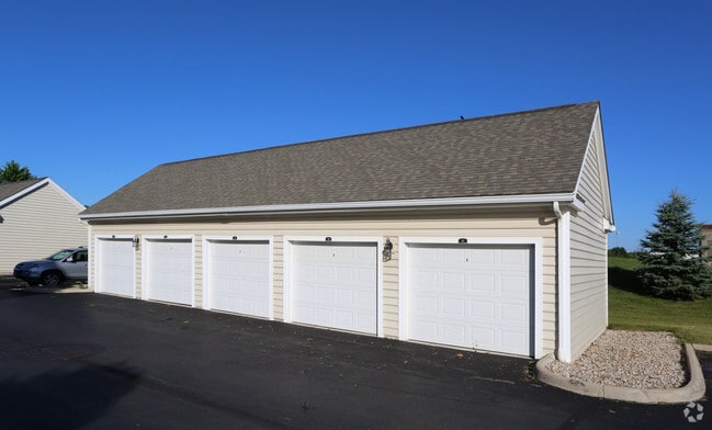 Building Photo - Arlington Park