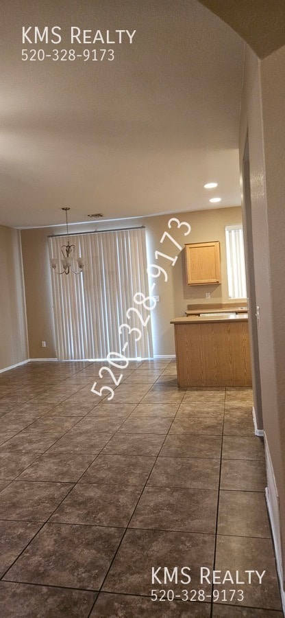 Building Photo - 2689 S Desert Cavern Pl