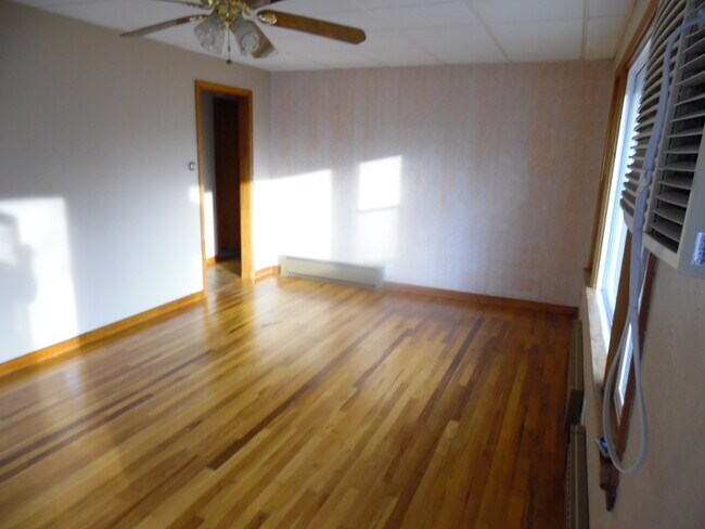 Foto del edificio - 4004 Cambridge St