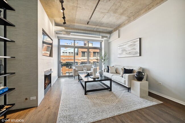 Foto del edificio - 933 W Van Buren St