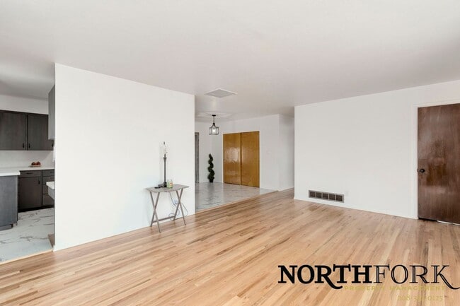 Building Photo - 4-Bedroom Home with Pasture Option in Nampa