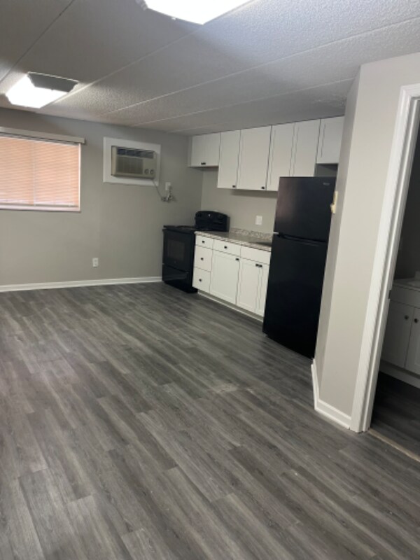 Foto principal - 2905 Queen City Ave