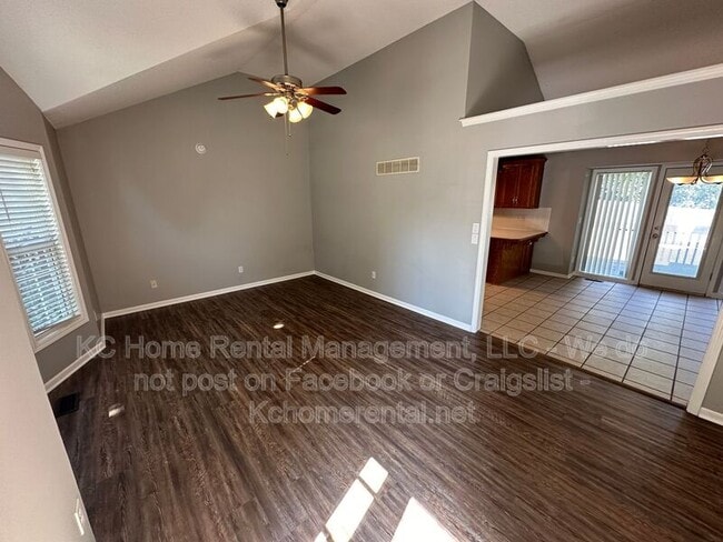 Foto del edificio - 3304 NW 84th Terrace