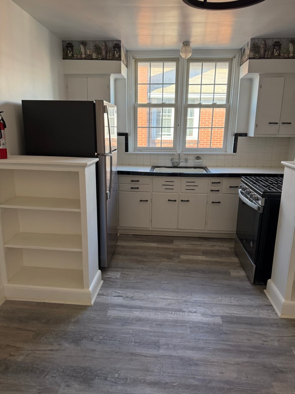 Building Photo - 318 Macon Ave